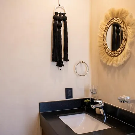 Native 4307 Lux 1br In Apartment