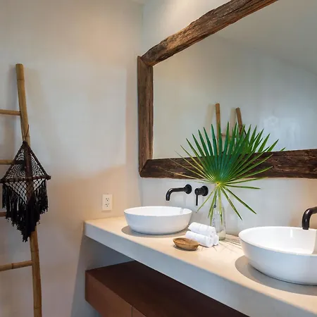 2-level Penthouse With Private Plunge Pool & Club Access Apartment *