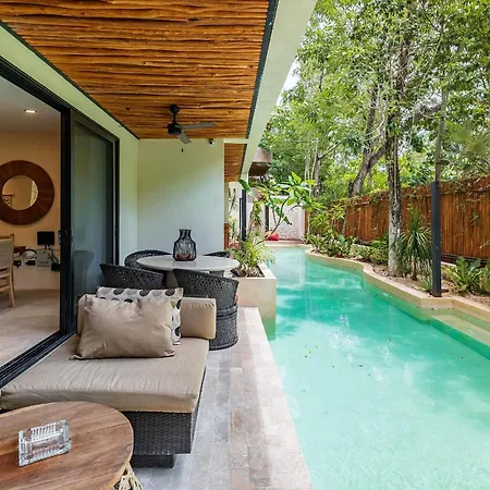 •| Boutique Swim Up En P/6 • Naaj Tun• Tulum