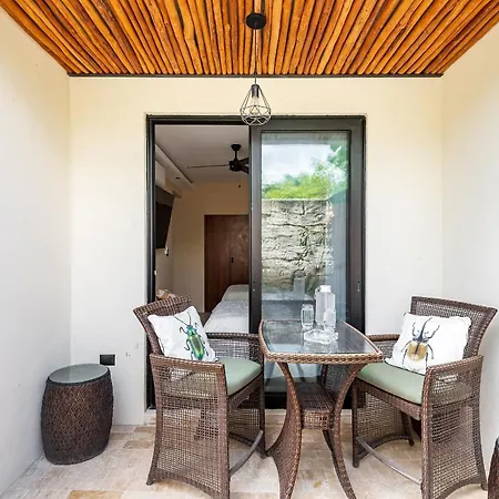 •| Boutique Swim Up En P/6 • Naaj Tun• Apartment Tulum