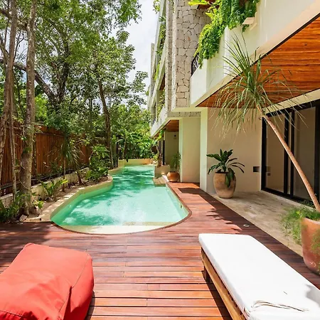 •| Boutique Swim Up En P/6 • Naaj Tun• Apartment Tulum