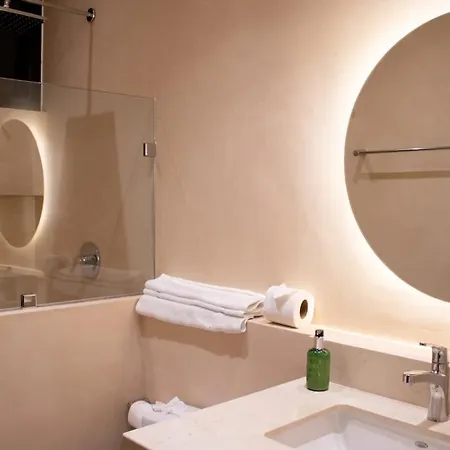 Peregrina 116 1br Luxury