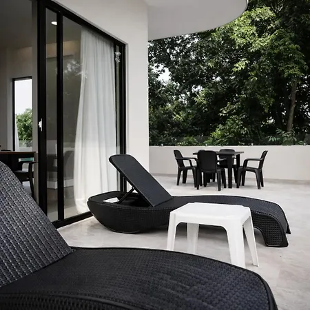 2 Bed Swim-up, Gril With Jacuzzi Aldea Zama Holiday home Tulum