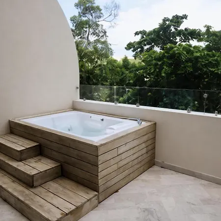 Holiday home 2 Bed Swim-up, Gril With Jacuzzi Aldea Zama *
