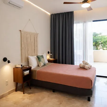 2 Bed Swim-up, Gril With Jacuzzi Aldea Zama Holiday home