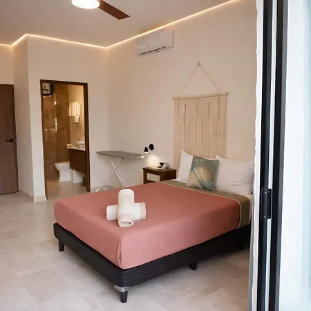 2 Bed Swim-up, Gril With Jacuzzi Aldea Zama Holiday home