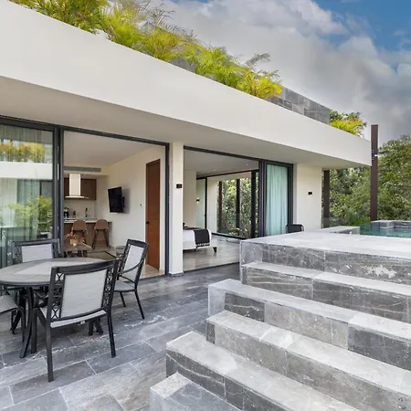 Apartment Luxury Jungle With Private Pool In At Mistiq Temple Ii *