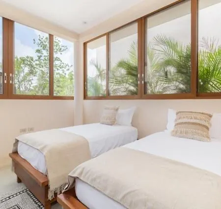 Villa Stunning & Brand New 6 Pax Tulum