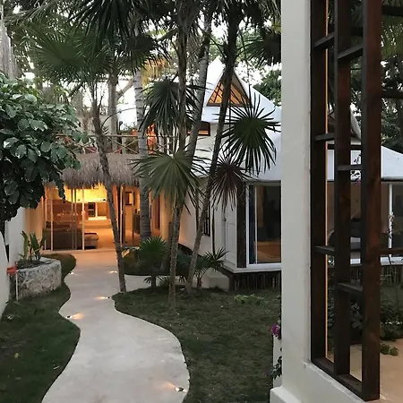 Holiday home Luna Maya House *