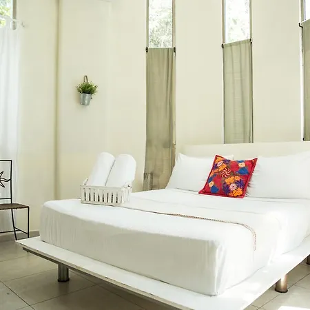 Harmony Glamping Boutique And Yoga Hotel 2*