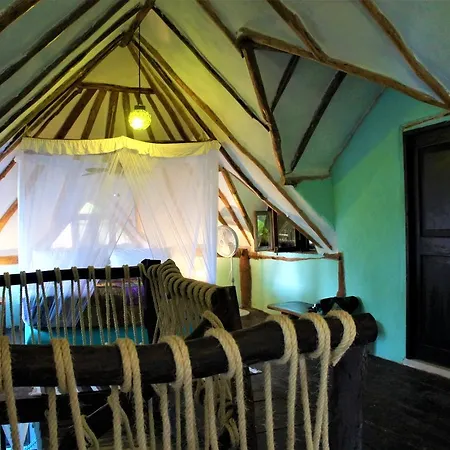 Cabanas La Luna Hotel Tulum