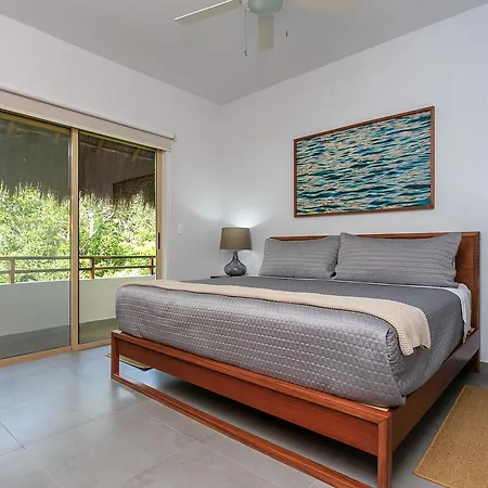 Complex With An Alluring Pool & Tropical Vibes By Stella Rentals! Apartamento Tulum