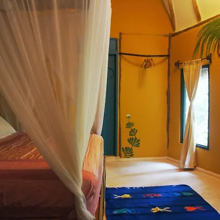 Cabanas La Luna Hotel Tulum