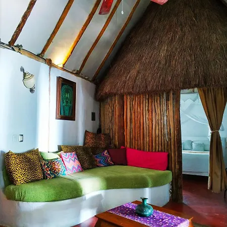 Harmony Glamping Boutique And Yoga 2*