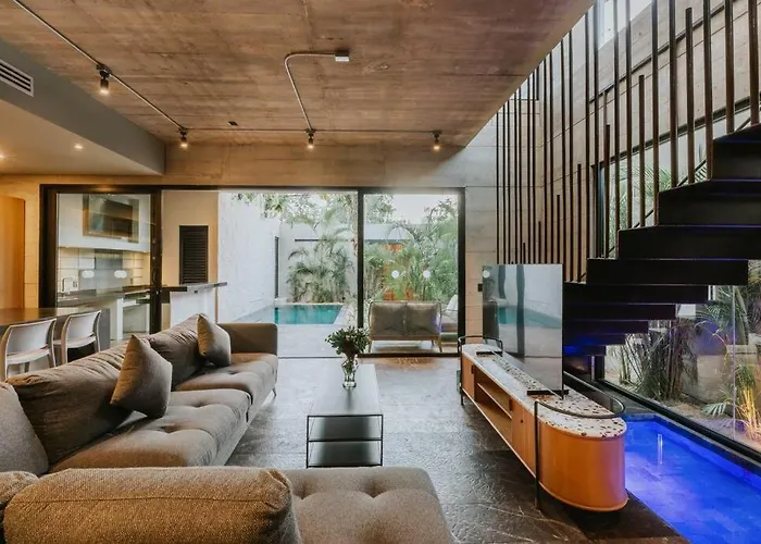 Architectonic Masterpiece Villa, 5 Bedroom Private Pool & Concierge Service