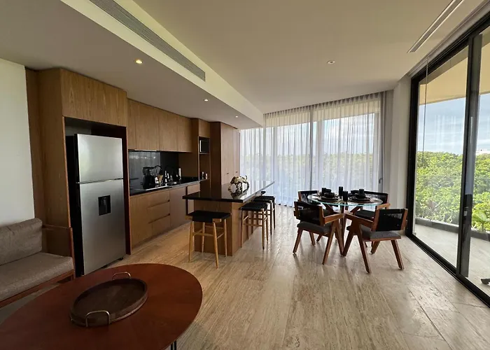Luxury Jaguar Penthouse Private Pool