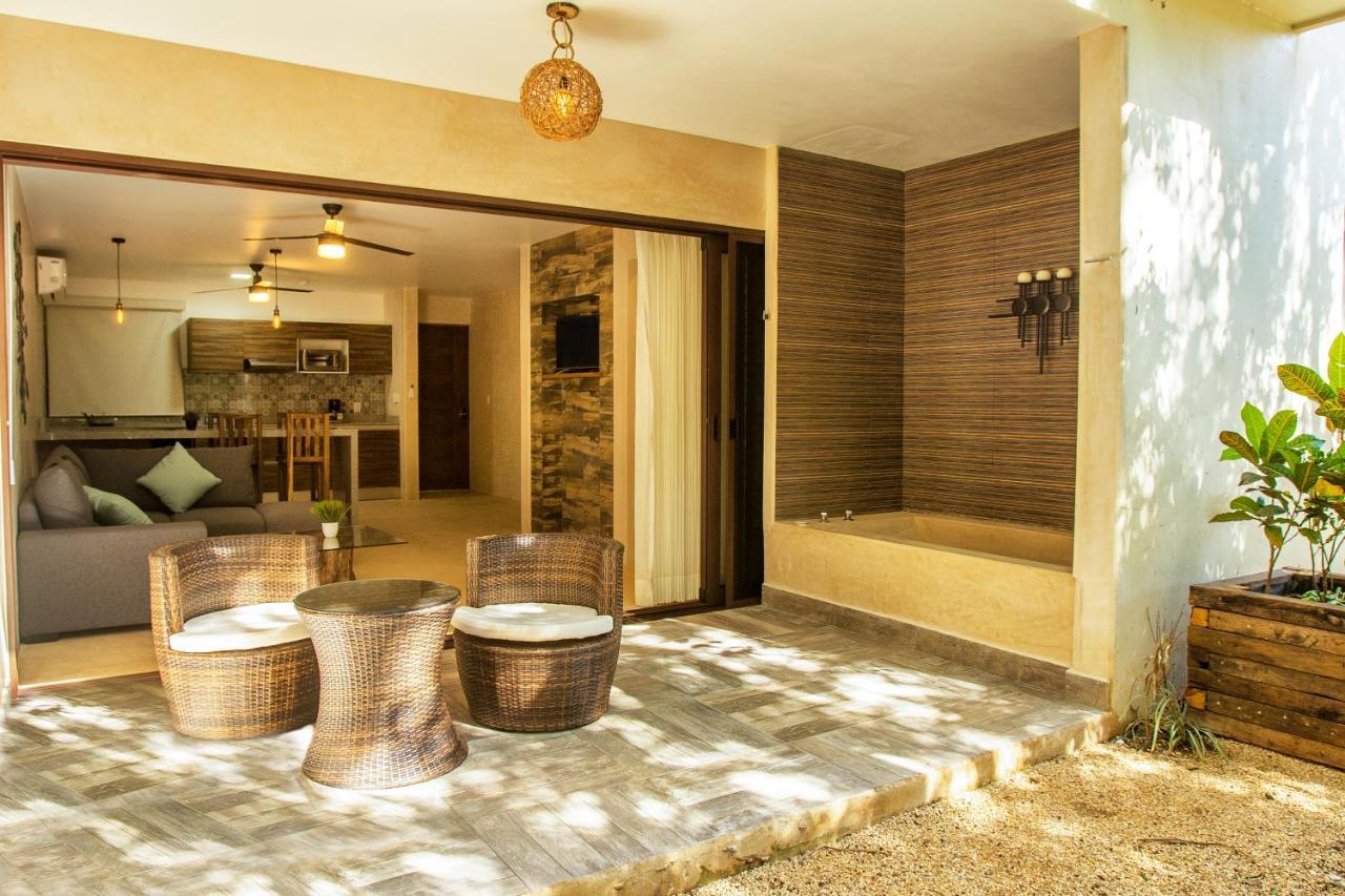 Azul By Guruhotel Hotel