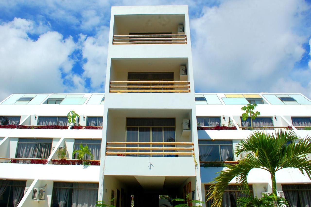 Axkan 4*