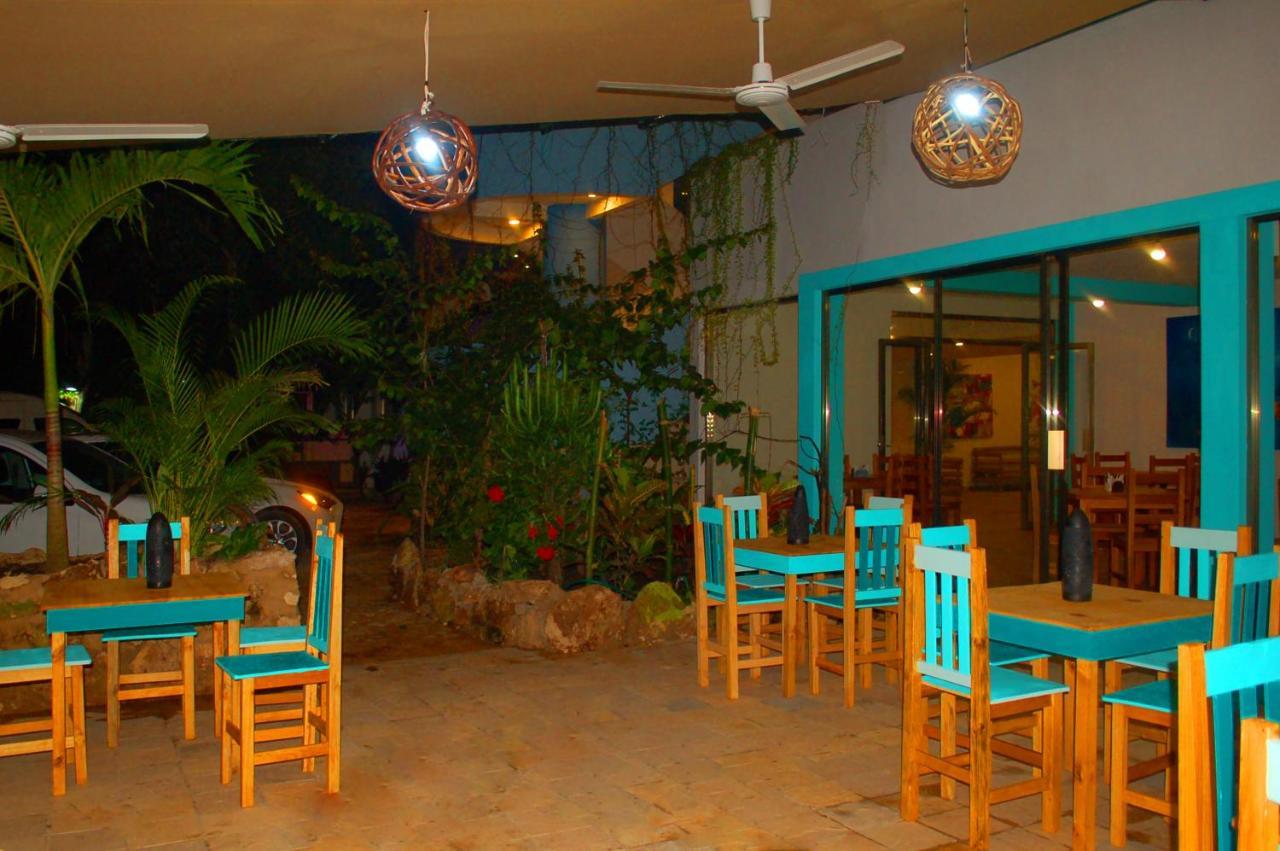 Axkan Hotel