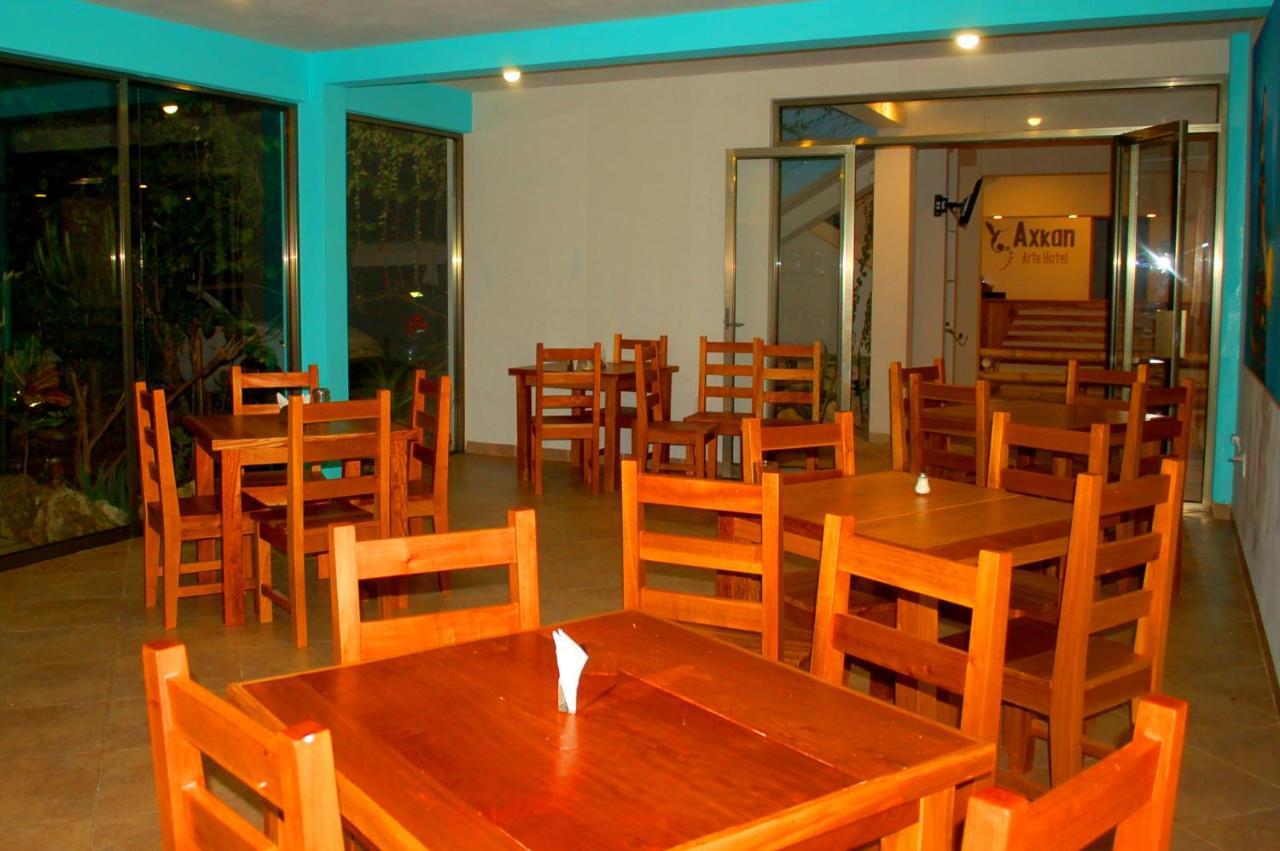 Axkan 4*
