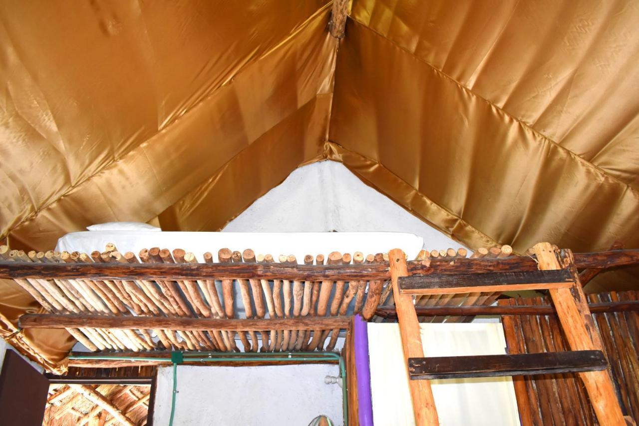 Lobo Bed & Breakfast 2*