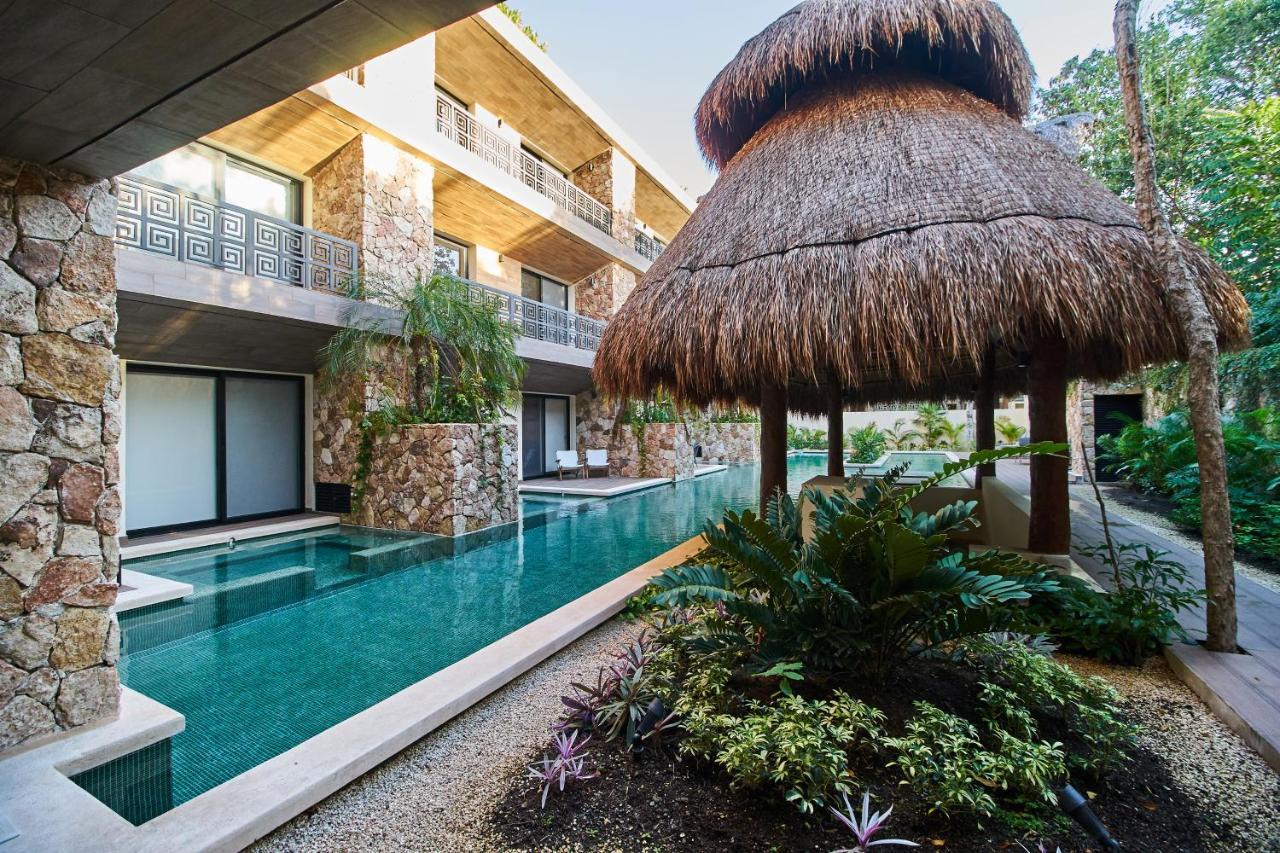 Apartment Luxury Poolside Gem With Pool, Jacuzzi & Gym Tulum