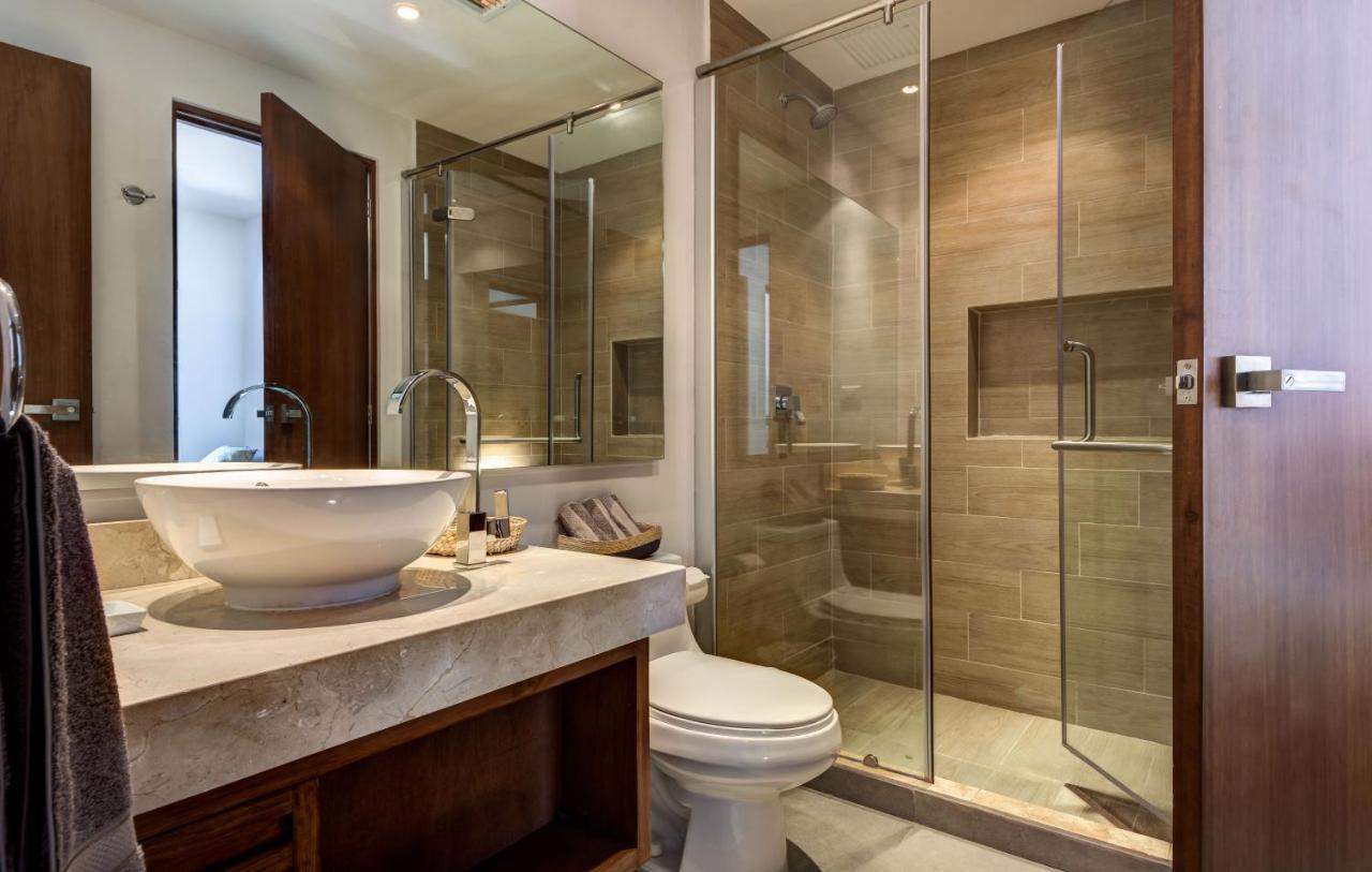Poolside Bliss With Private Terrace & Jacuzzi Apartment Tulum