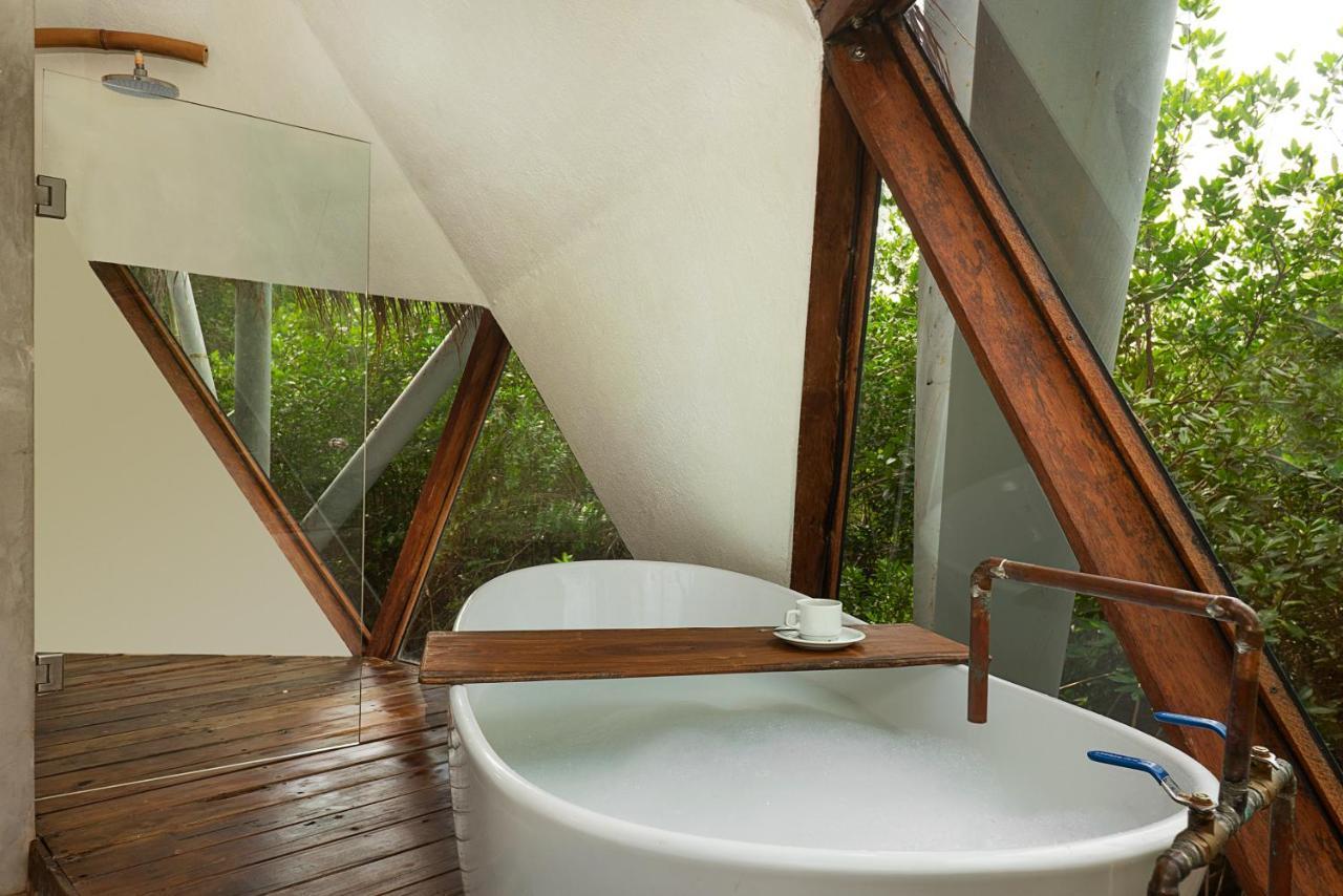 Mamasan Treehouses & Hotel 4*