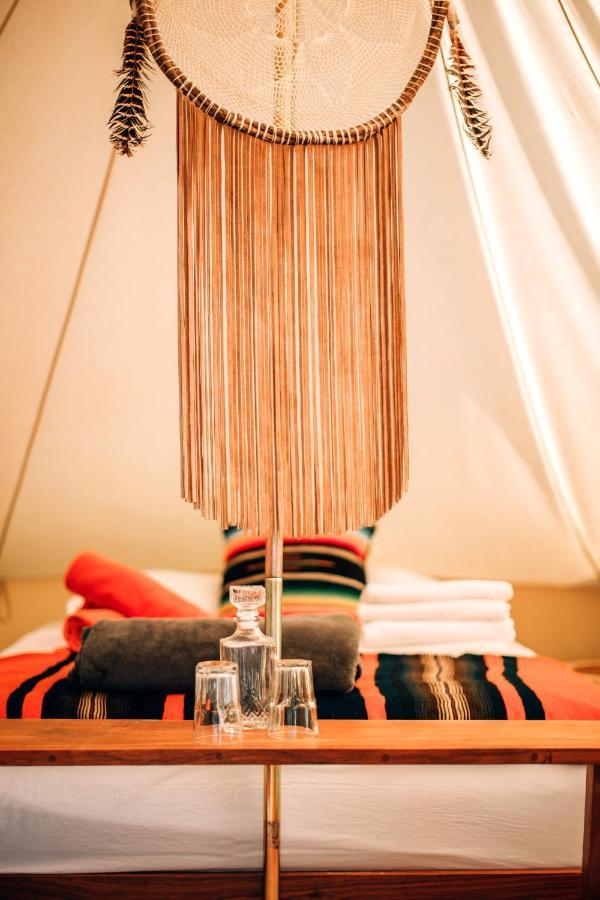 Glamp Ikal Luxury tent