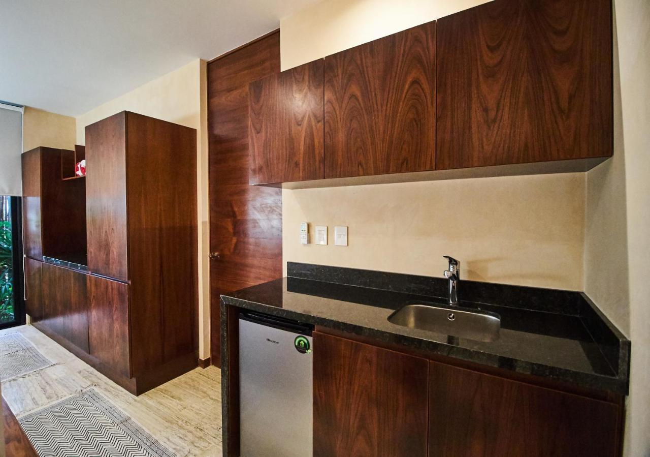 Don Quijote - Private Pool & Club Access Apartment *