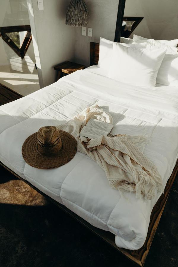 Mamasan Treehouses & Hotel