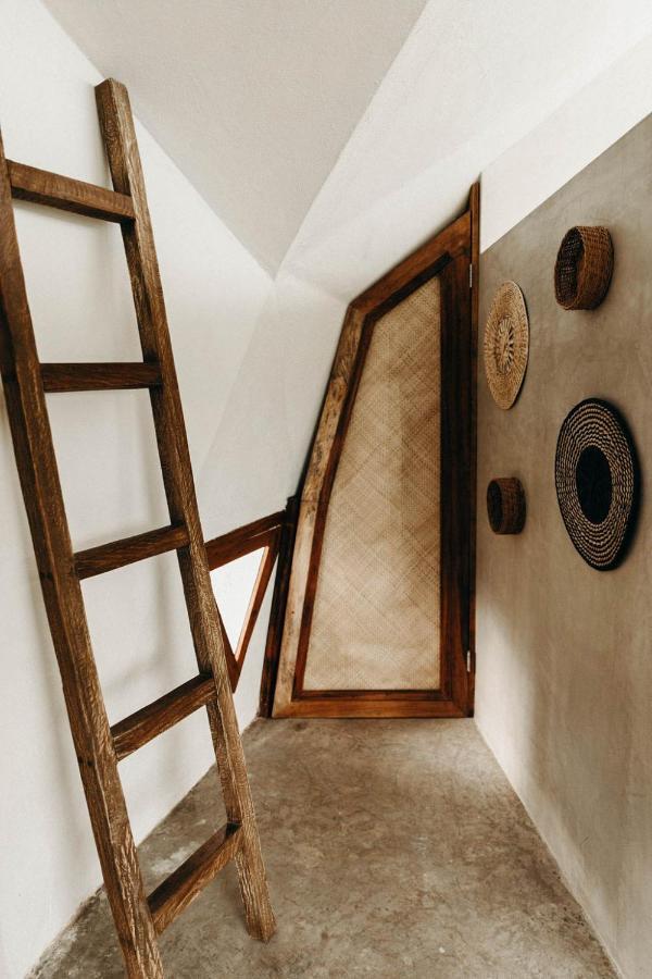 Hotel Mamasan Treehouses & Tulum