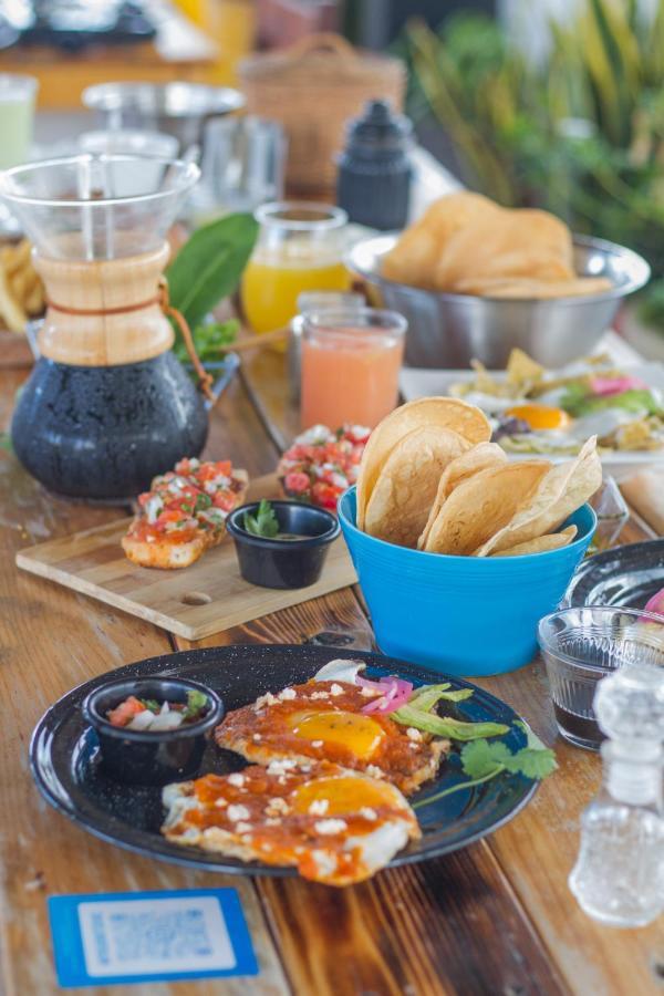 Straw & Rooftop Bar Tulum