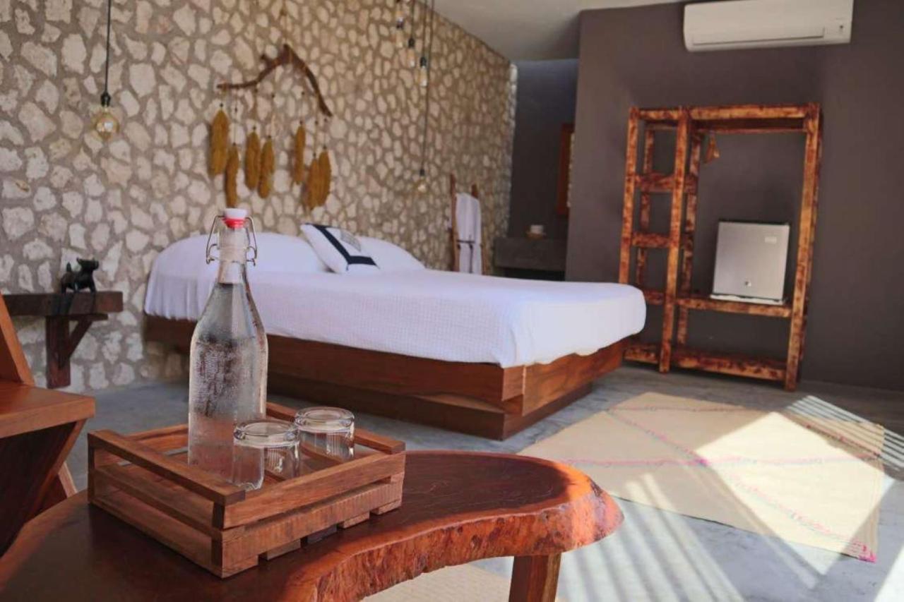 Ariche & Hotel *