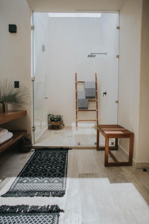 Peaceful Penthouse With Stylish Private Plunge Pool And Nature Views Apartment *