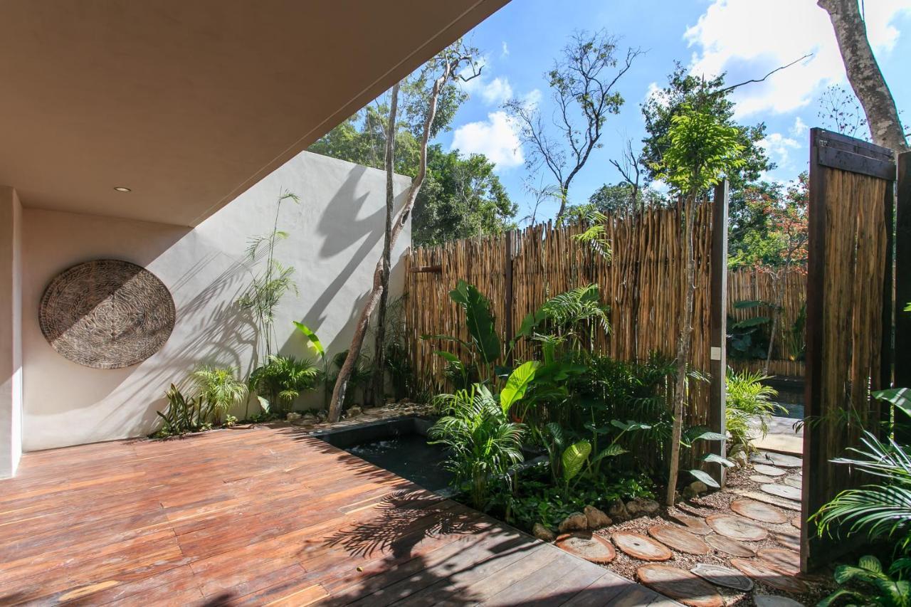 Apartment Eco-chic Design Wrapped In Nature's Elements By Stella Tulum