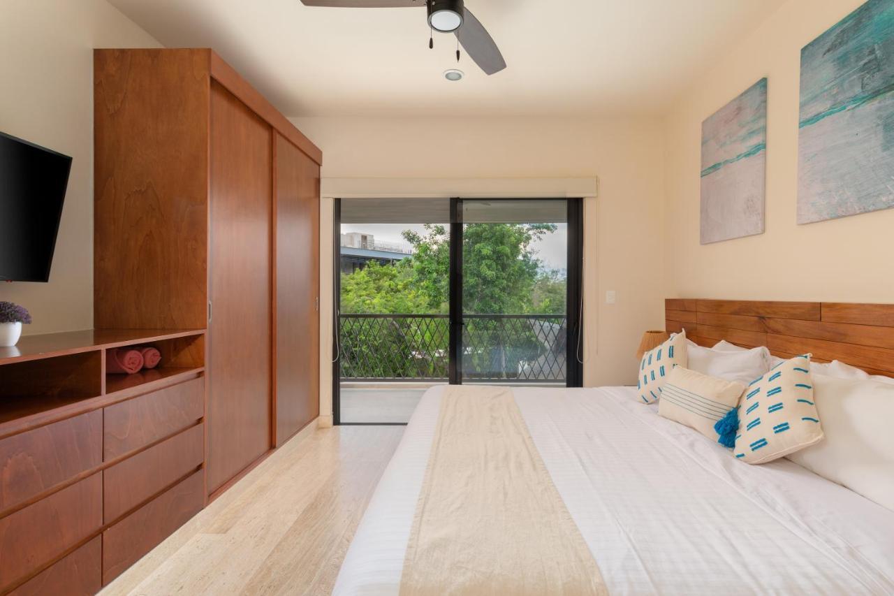 Exclusive Paramar Ve Penthouse In By Lockey For Walking To Commercial Zone In Aldea Zama * Tulum