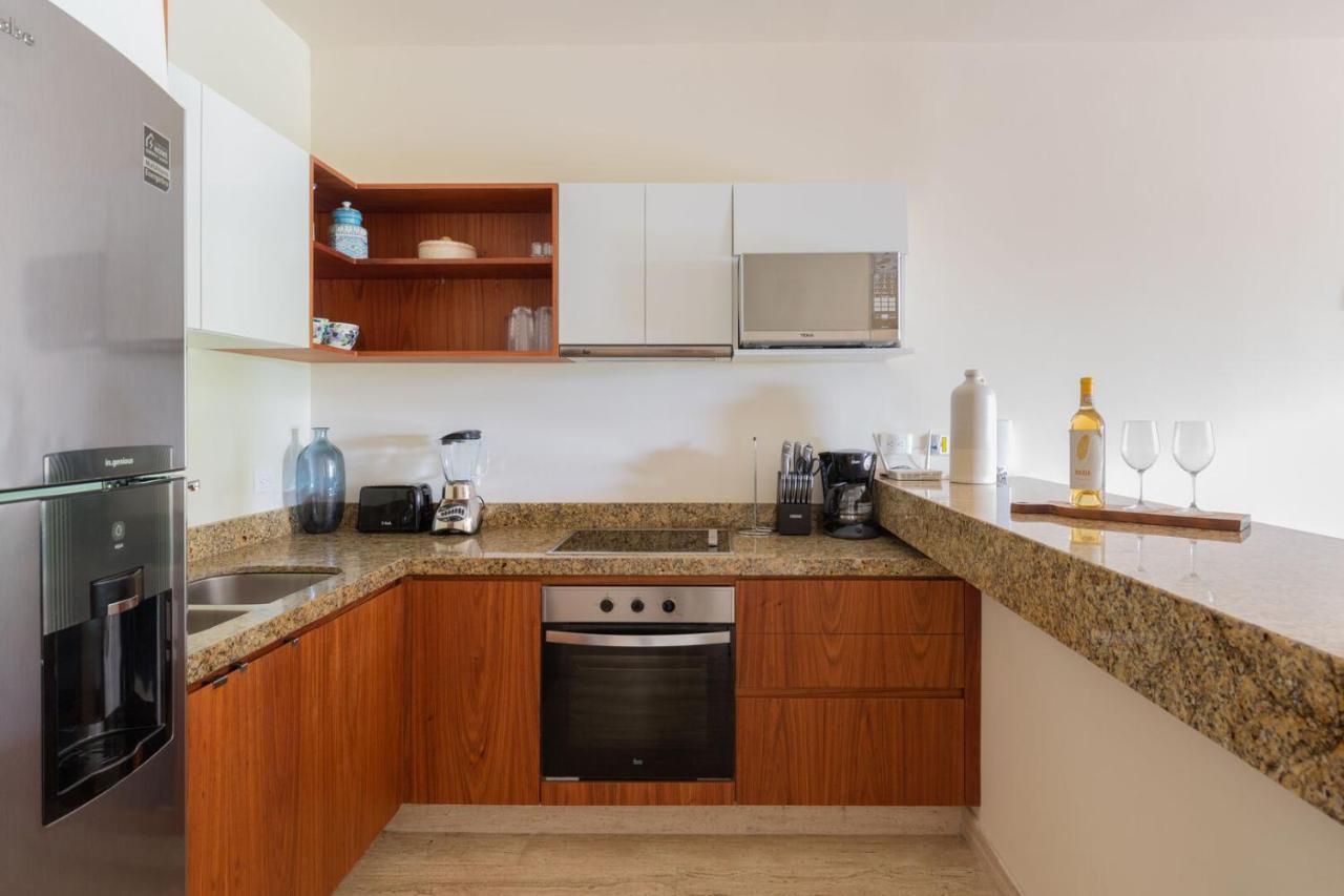 Exclusive Paramar Ve Penthouse In By Lockey For Walking To Commercial Zone In Aldea Zama * Tulum