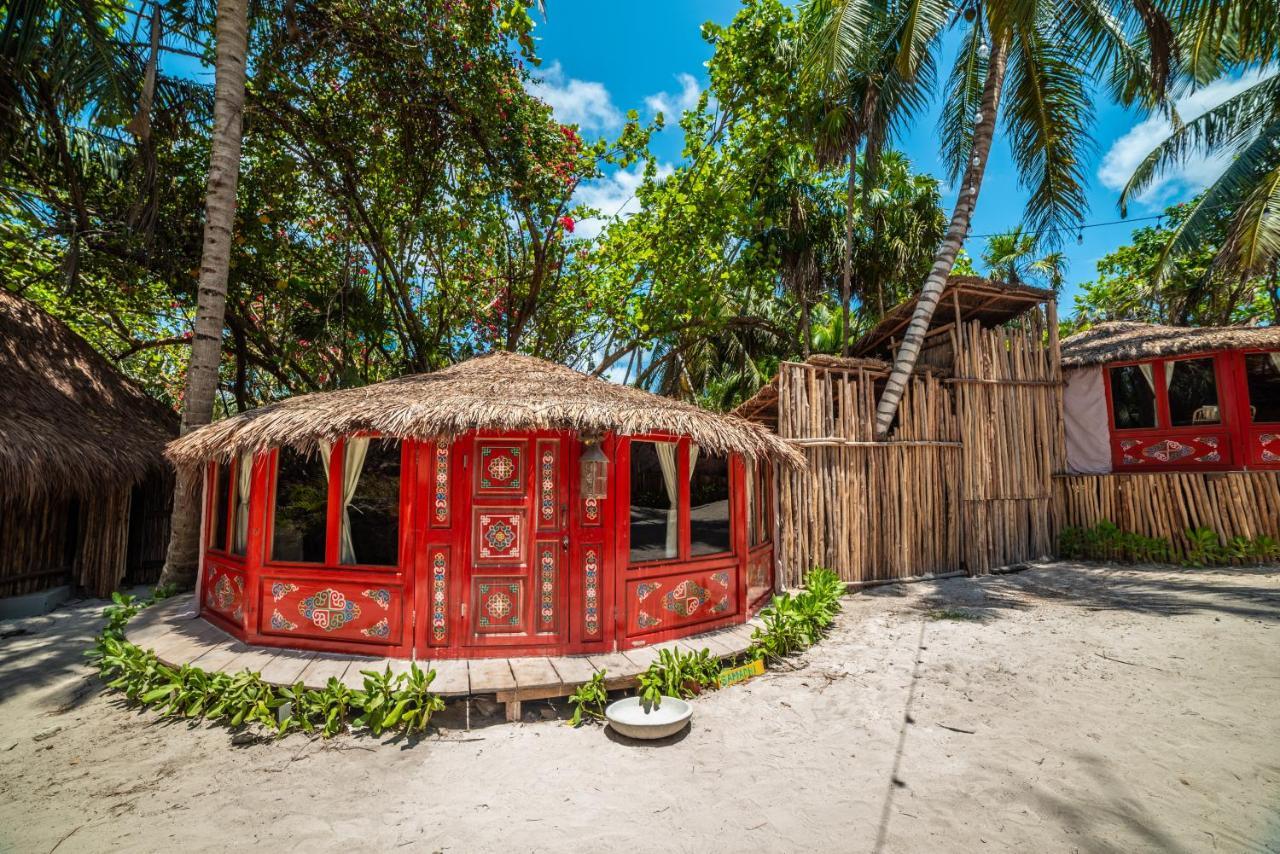 Kookay Beach Hotel 2*