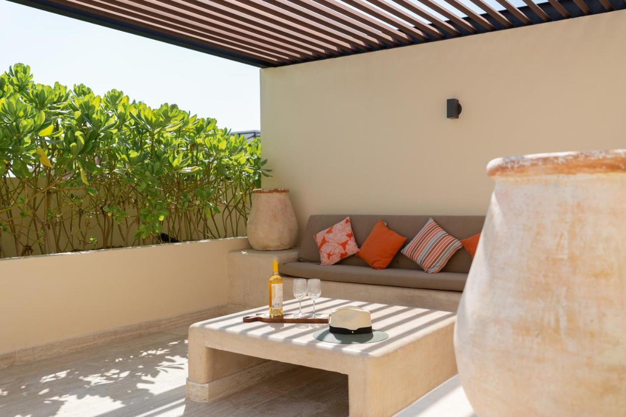 Exclusive Paramar Ve Penthouse In By Lockey For Walking To Commercial Zone In Aldea Zama Tulum