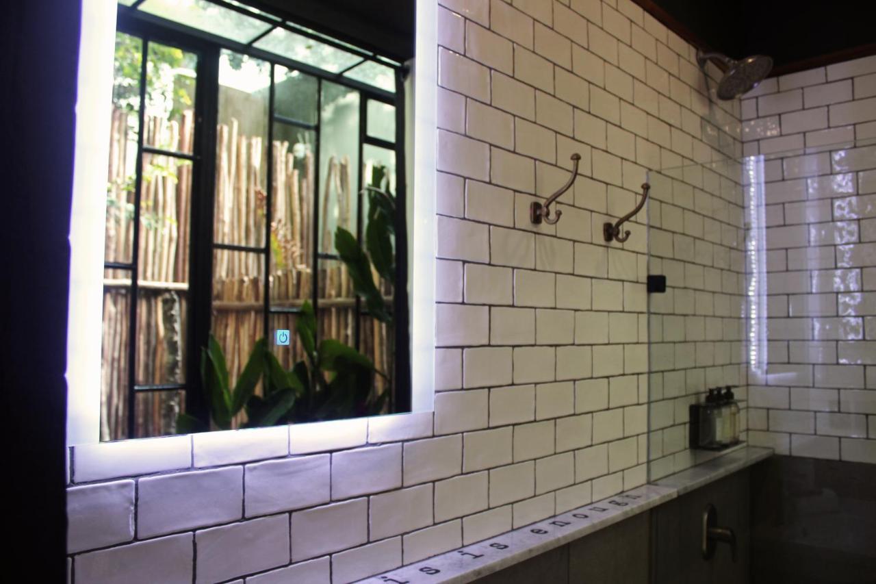 Loba Male Only 4* Tulum