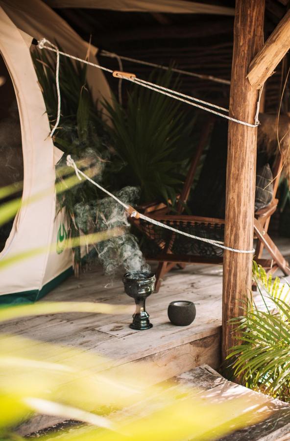 Luxury tent Uman Glamping & Cenote Tulum