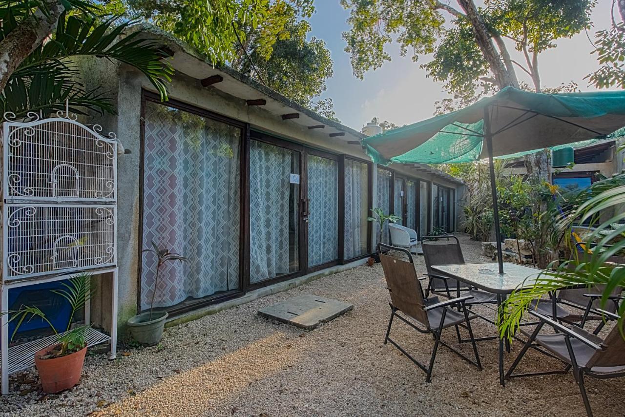 Primitive Selfcheck-in Adults Only 2* Tulum