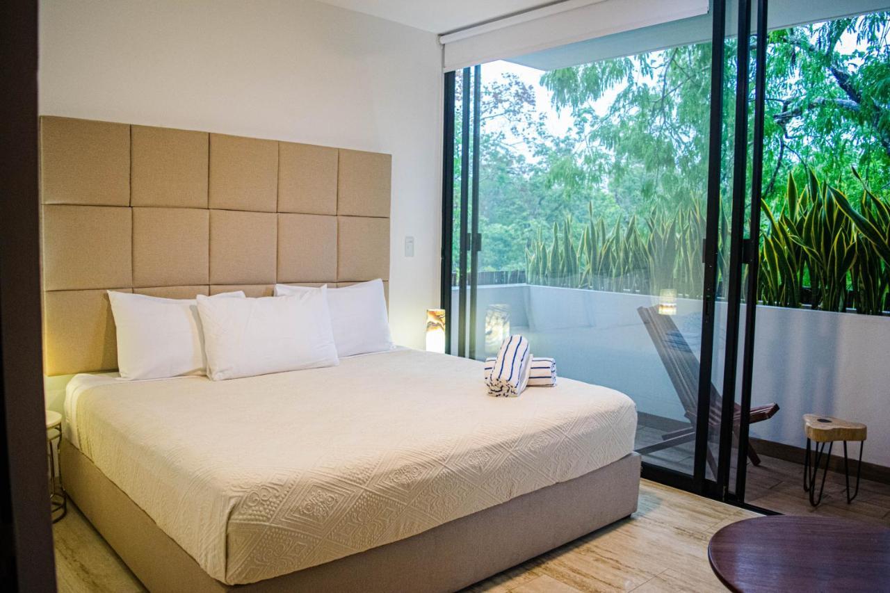 Aparthotel Amira