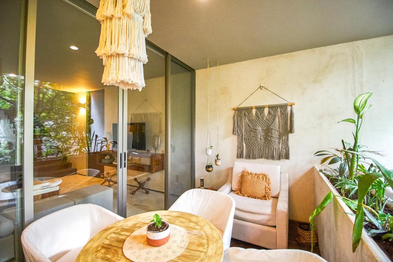 Eco-chic Design Wrapped In Nature's Elements By Stella Apartment *