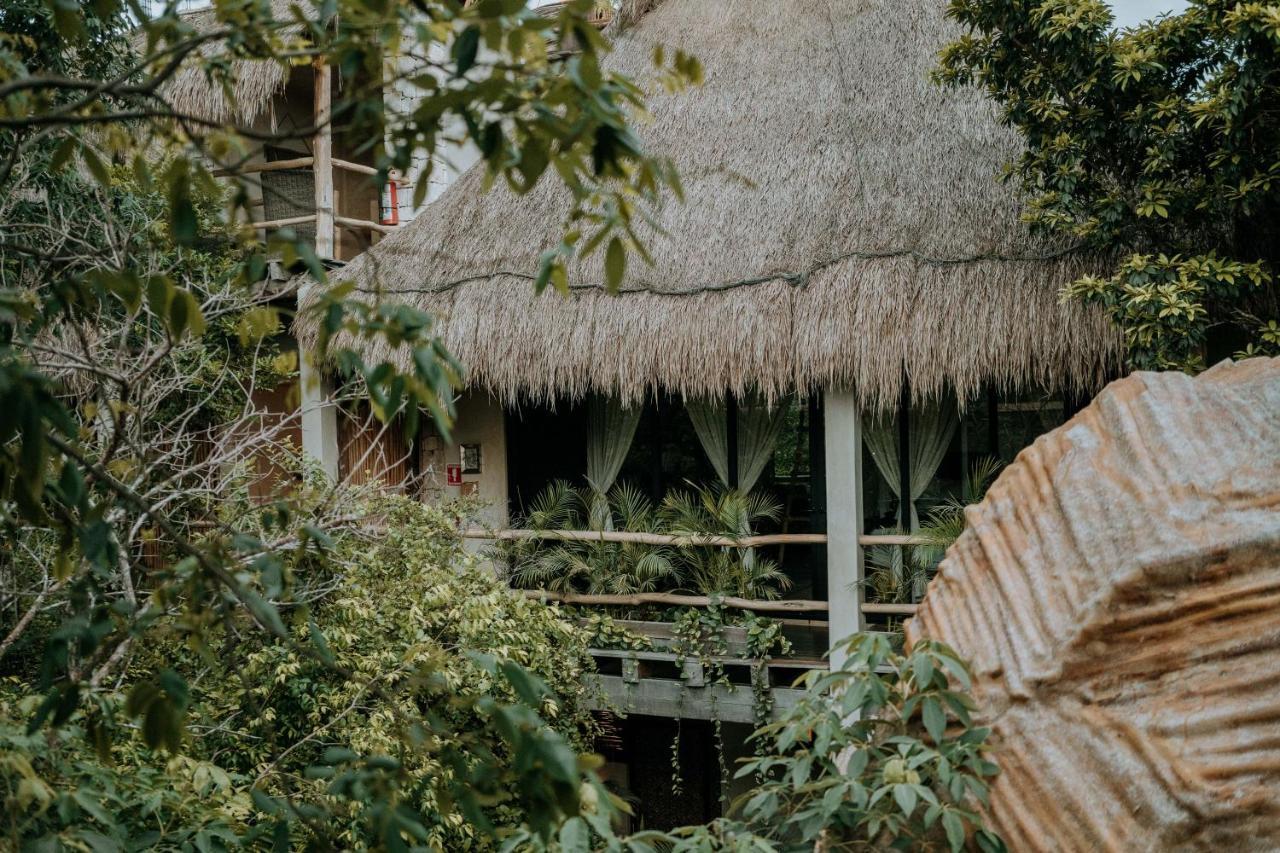 Orchid House Jungle Hotel 5*