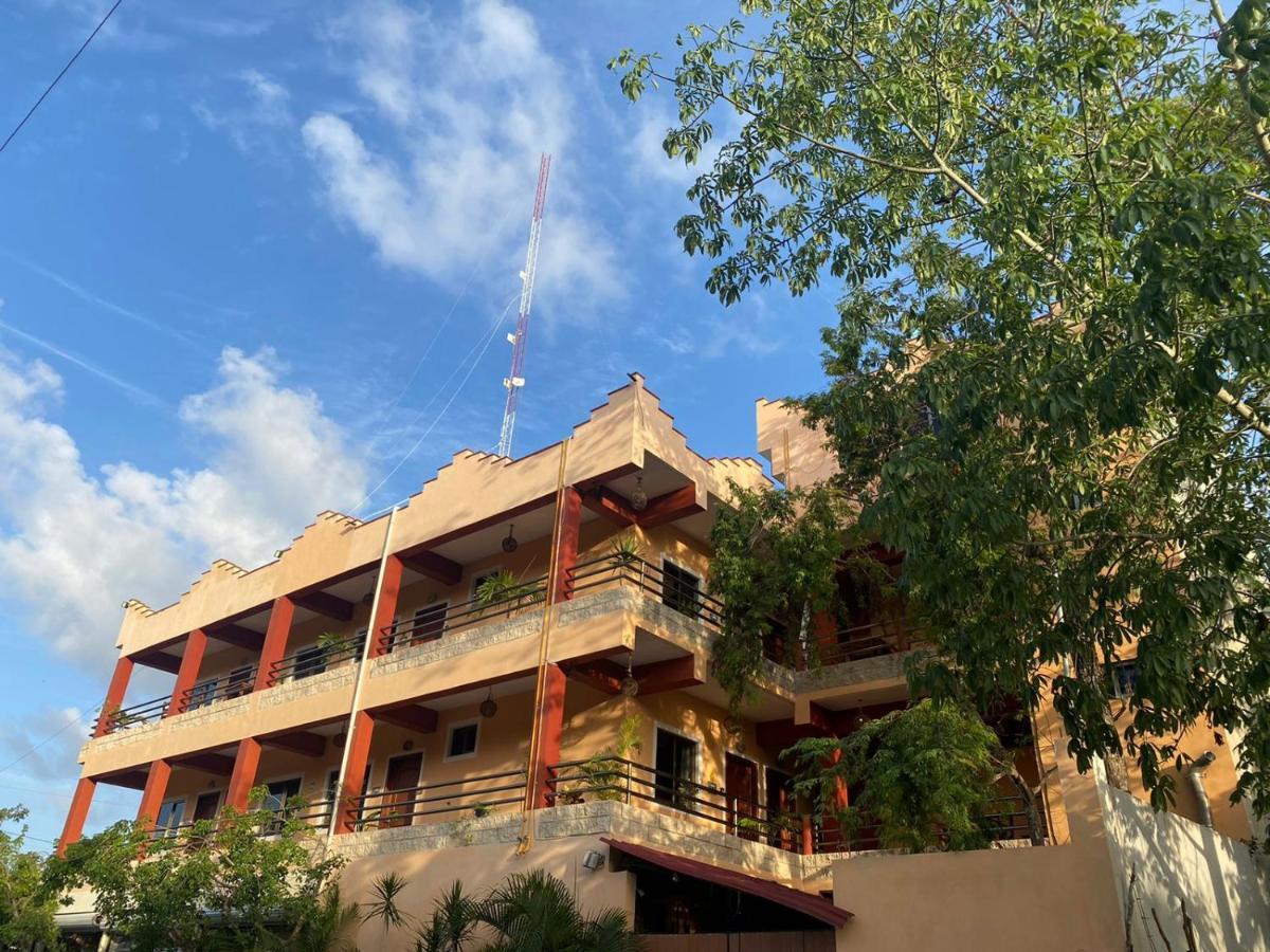 Hotel Itza La Veleta 3*