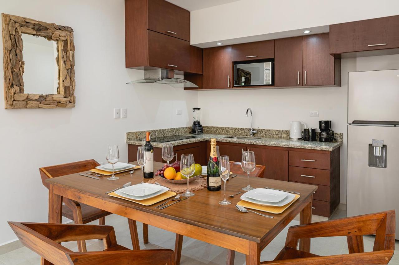 Apartment And Penthouse Blue Luxury Kukulkan