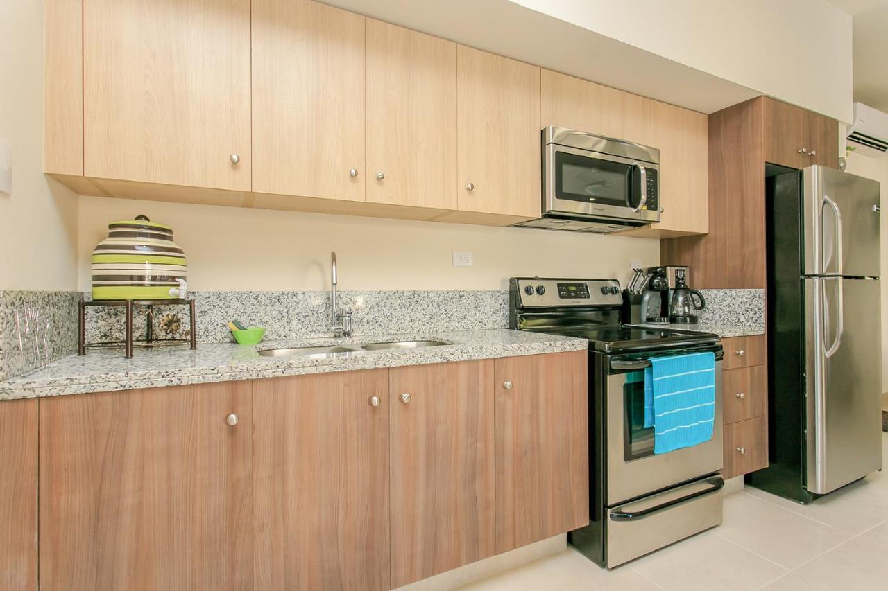 Apartment Complex With An Alluring Pool & Tropical Vibes By Stella Rentals!