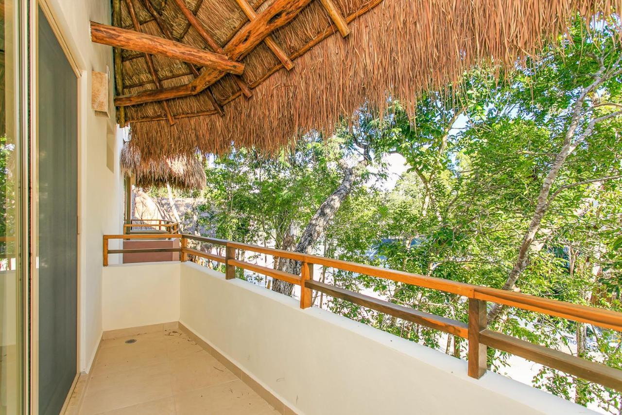 Apartment Complex With An Alluring Pool & Tropical Vibes By Stella Rentals! Tulum